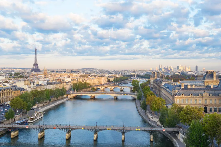 How to Eat Like a Local in Paris
